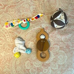 Lovevery Infant Play Set. Play mat accessories plus play socks.